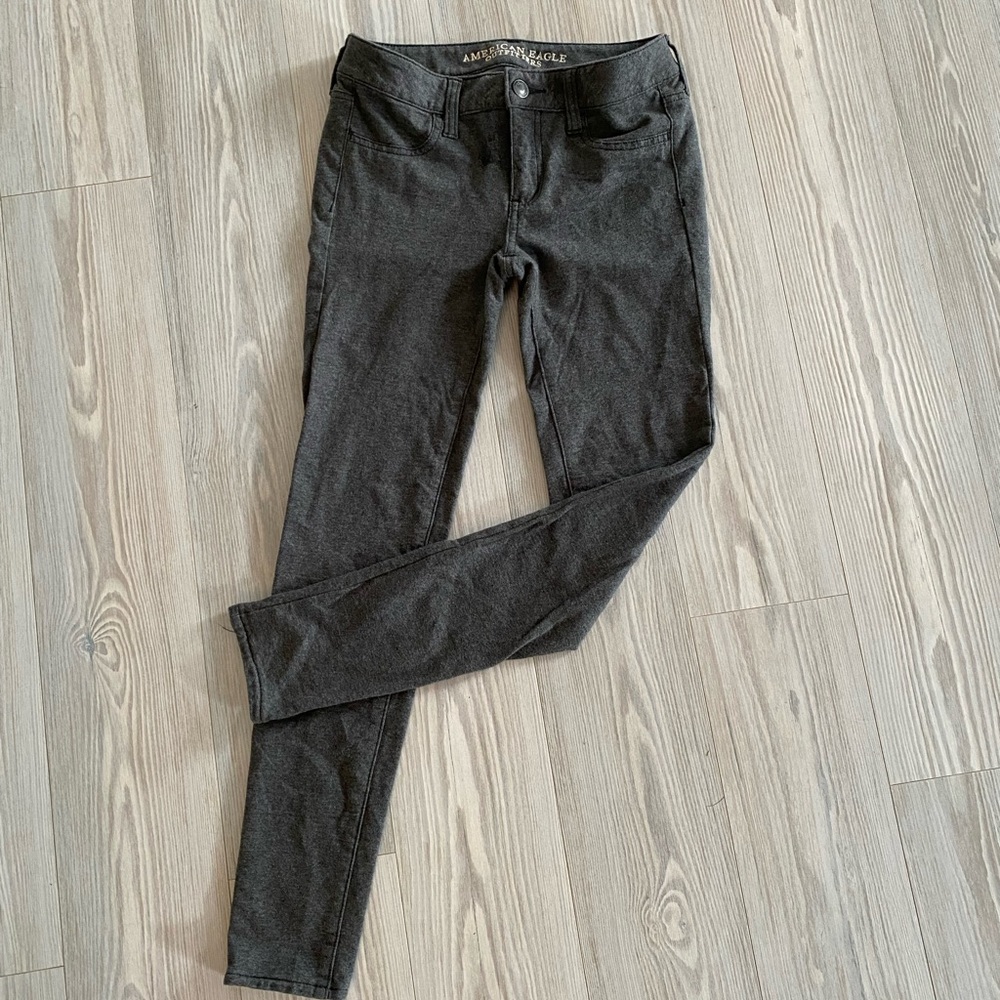 American Eagle gray jeggings